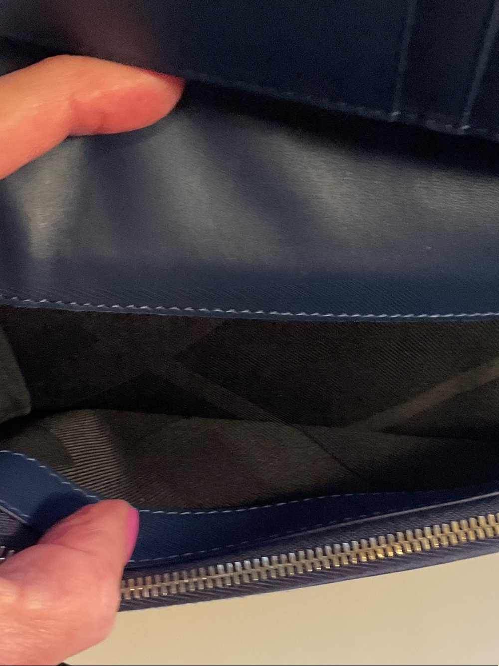 Burberry Navy Blue Leather wallet NWOTS - Picture 10 of 13